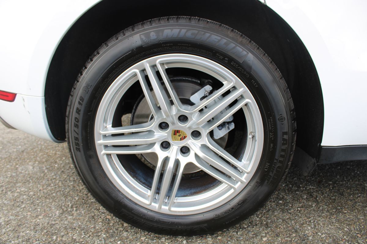2015 Porsche Macan S - Photo 19