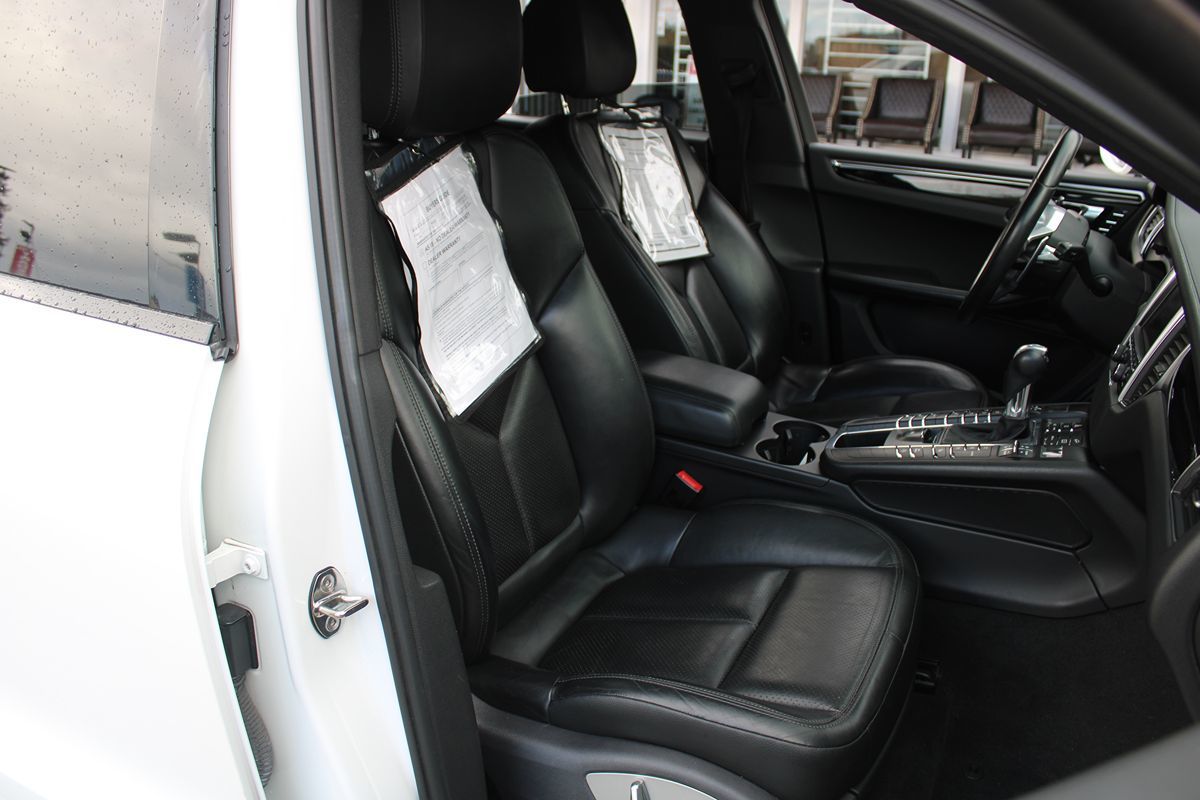 2015 Porsche Macan S - Photo 16