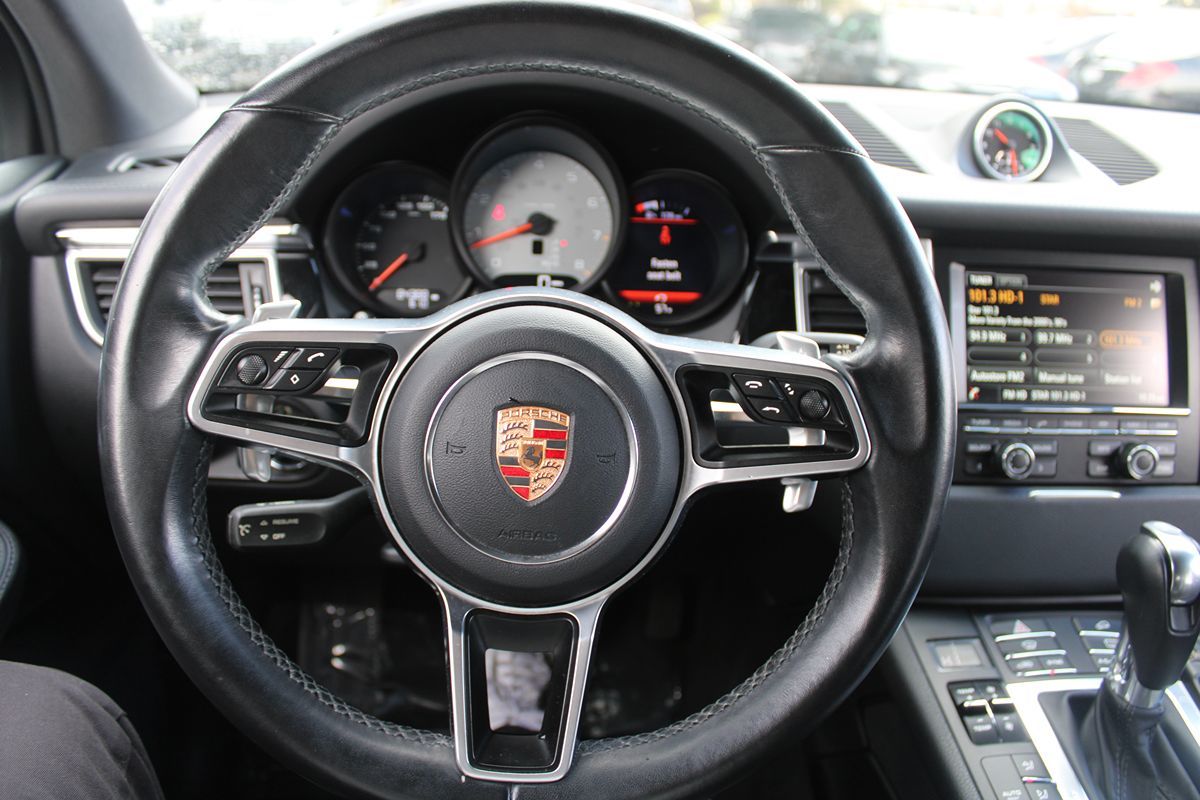 2015 Porsche Macan S - Photo 9