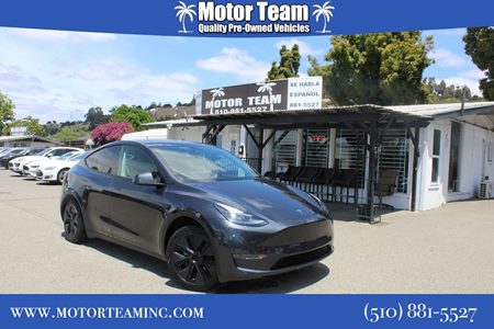 2024 Tesla Model Y Long Range