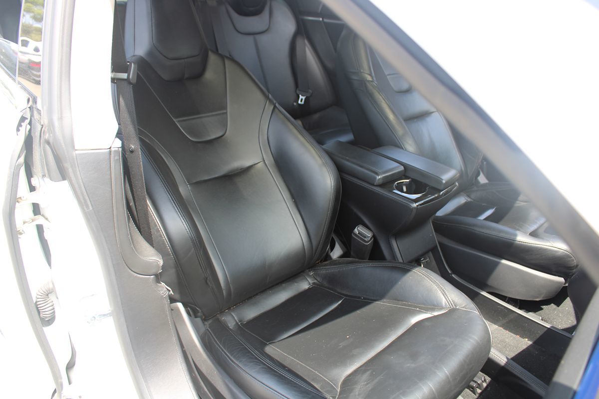 2012 Tesla Model S S - Photo 16
