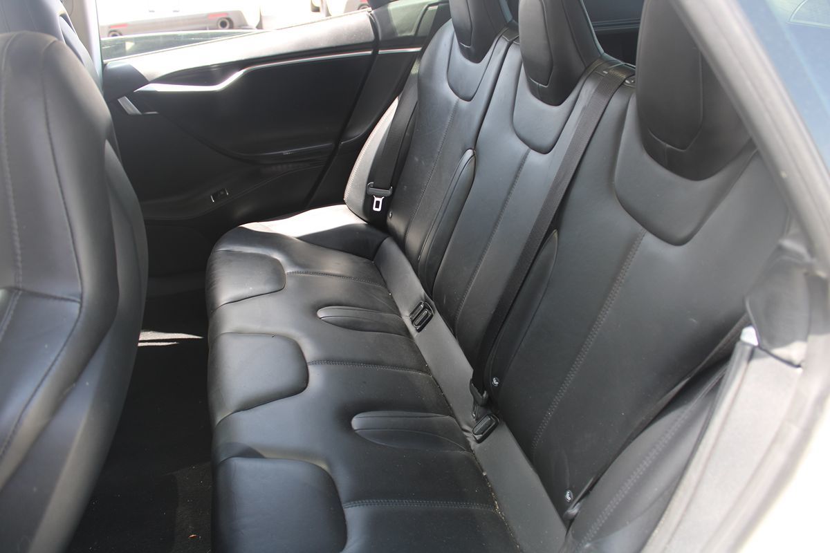 2012 Tesla Model S S - Photo 18