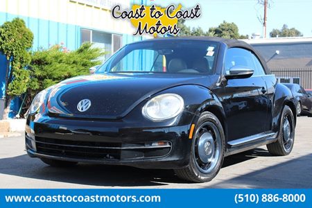 2013 Volkswagen Beetle Convertible 2.5L 50s Edition