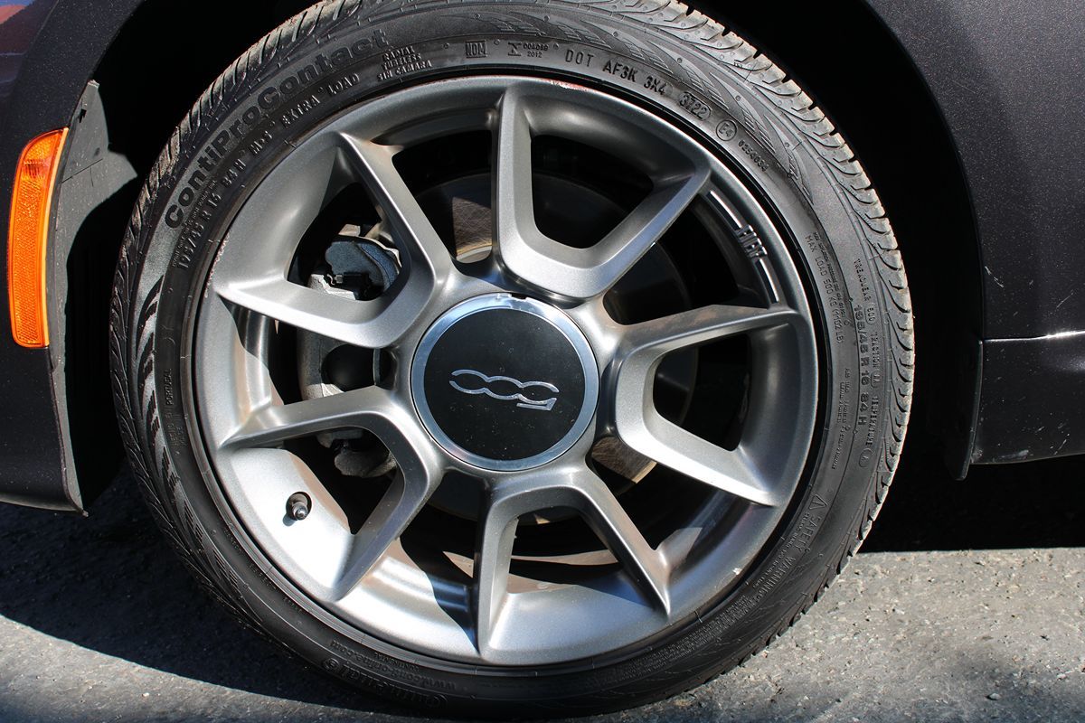 2018 Fiat 500 Pop photo 4