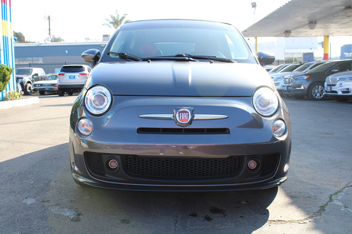 2018 Fiat 500 Pop photo 2