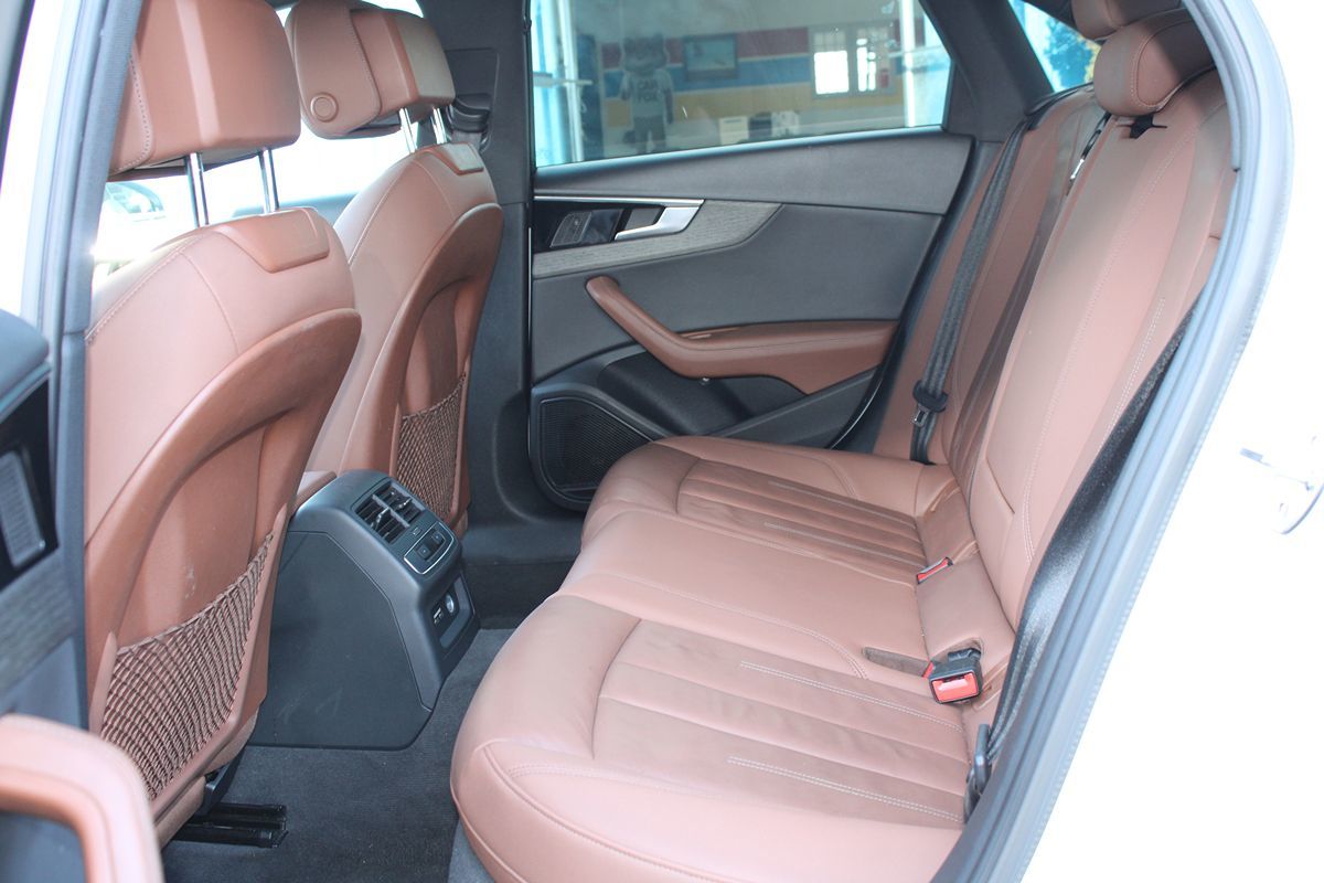 2021 Audi A4 Premium Plus - Photo 6