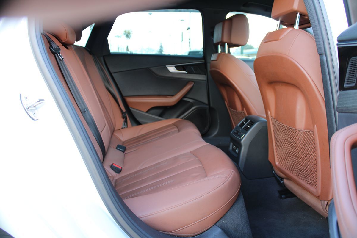 2021 Audi A4 Premium Plus - Photo 10