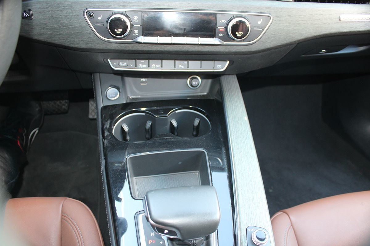 2021 Audi A4 Premium Plus - Photo 21