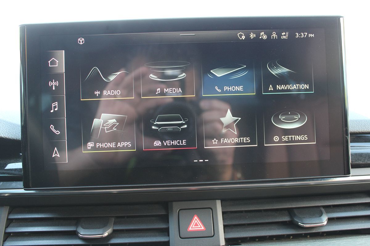 2021 Audi A4 Premium Plus - Photo 19
