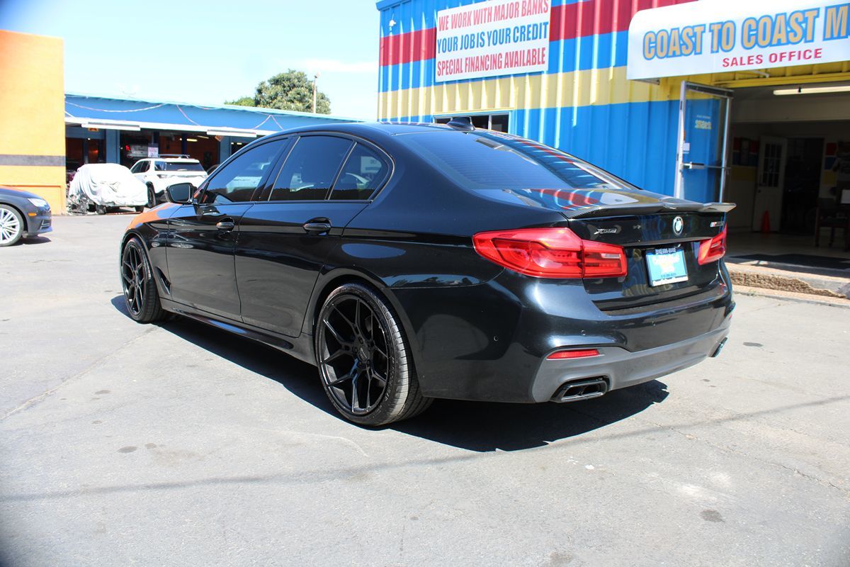 BMW 5 Series photo 29