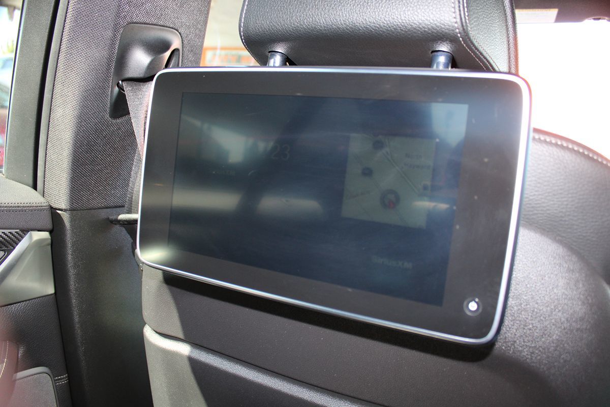 BMW 5 Series photo 18