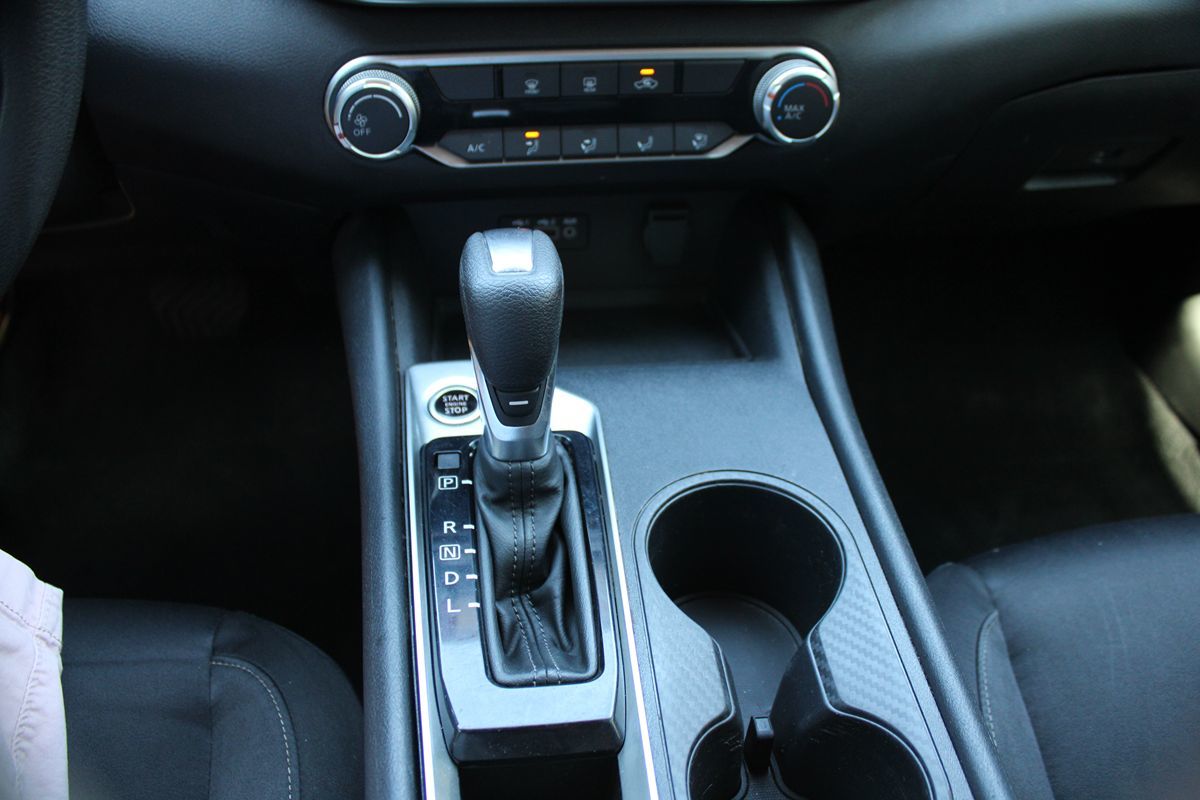 Nissan Altima photo 23
