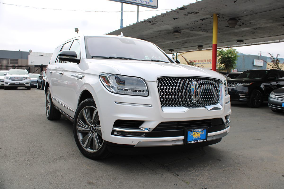 Lincoln Navigator photo 3