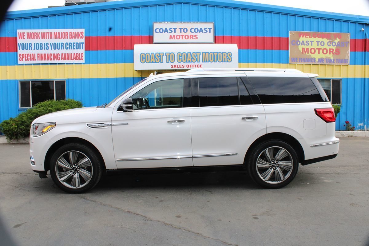 Lincoln Navigator photo 12