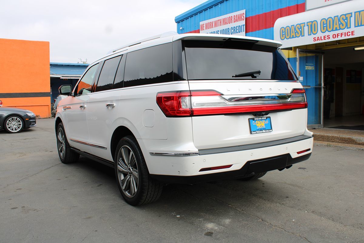 Lincoln Navigator photo 23
