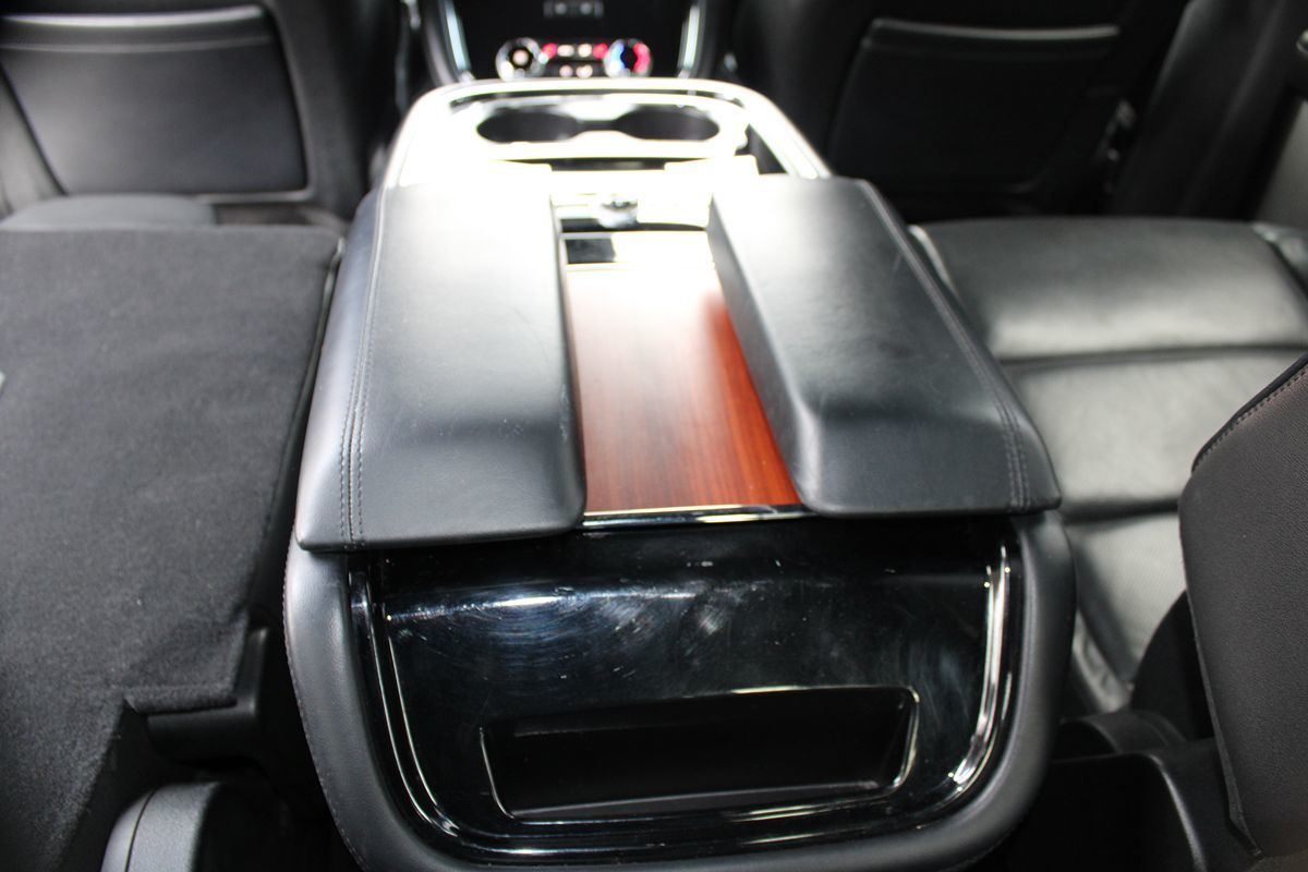 Lincoln Navigator photo 19