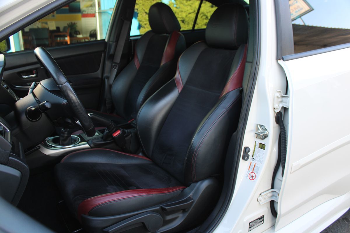 Subaru WRX photo 9