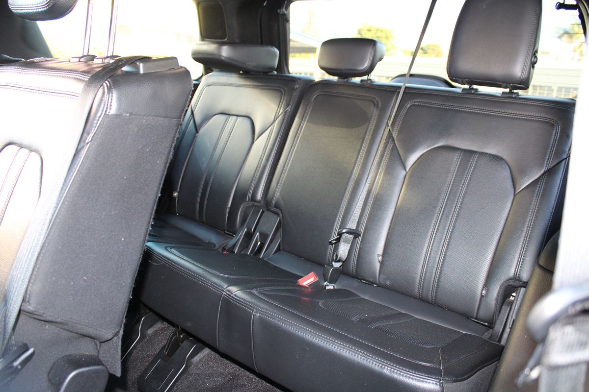 Ford Expedition photo 6