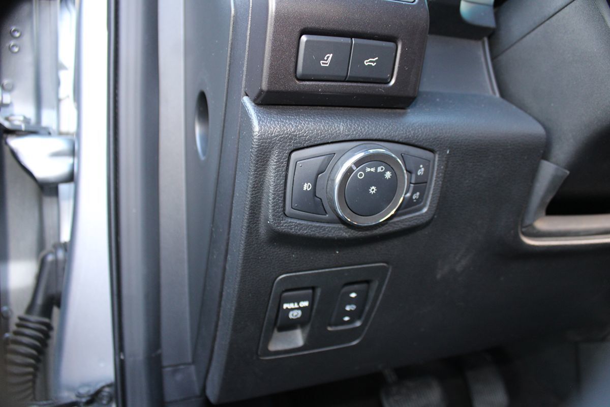 Ford Expedition photo 27
