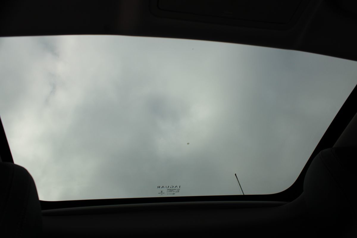 Jaguar XE photo 20