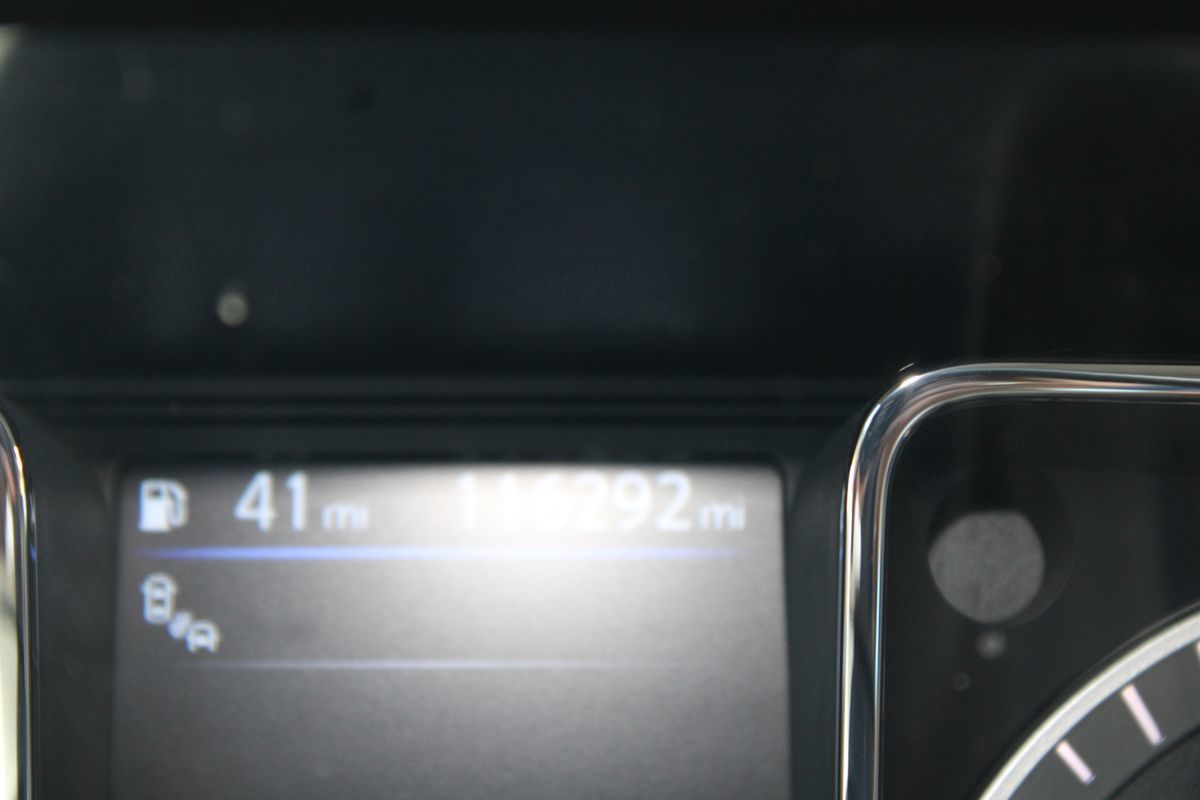 Nissan Titan photo 19