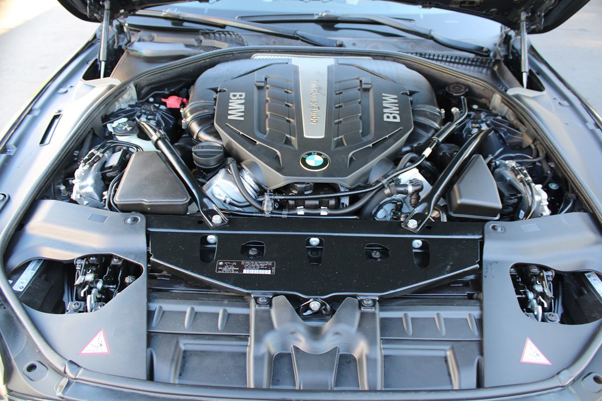 BMW 6 Series photo 5