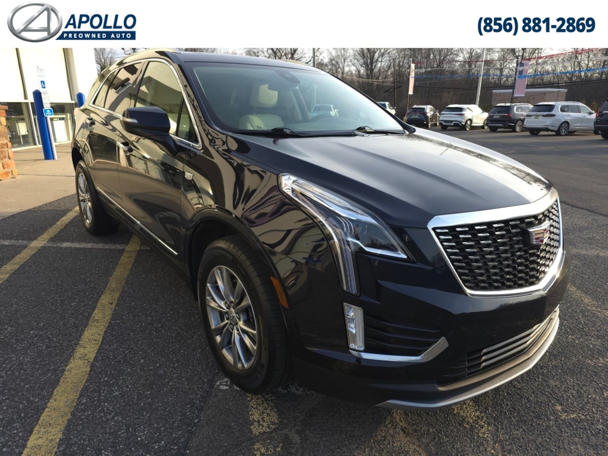 2022 Cadillac XT5 Premium Luxury photo 3