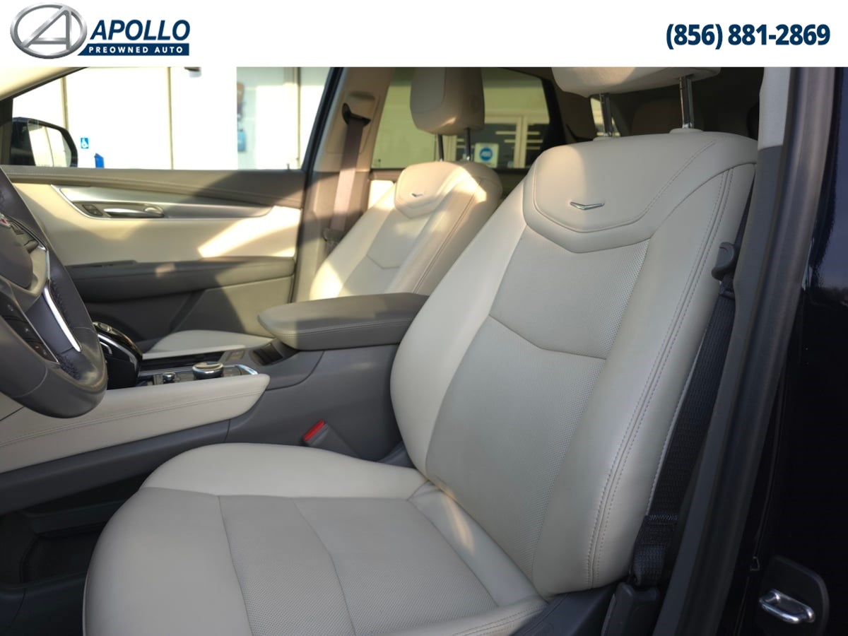 2022 Cadillac XT5 Premium Luxury photo 9