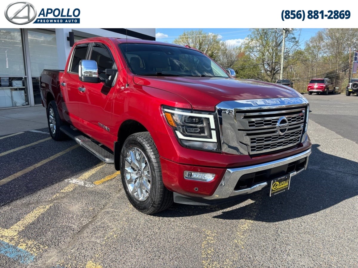 2021 Nissan Titan SL photo 3