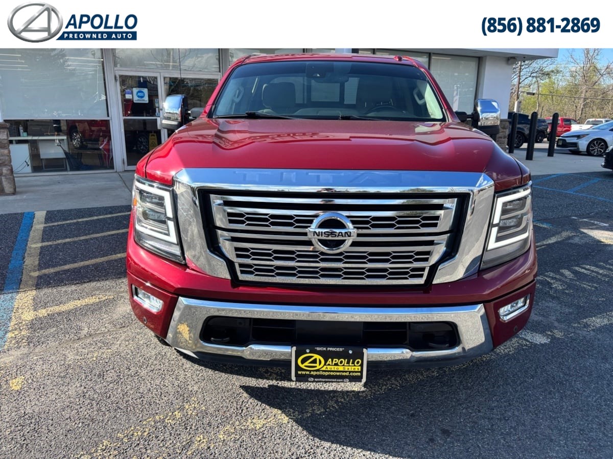 2021 Nissan Titan SL photo 2