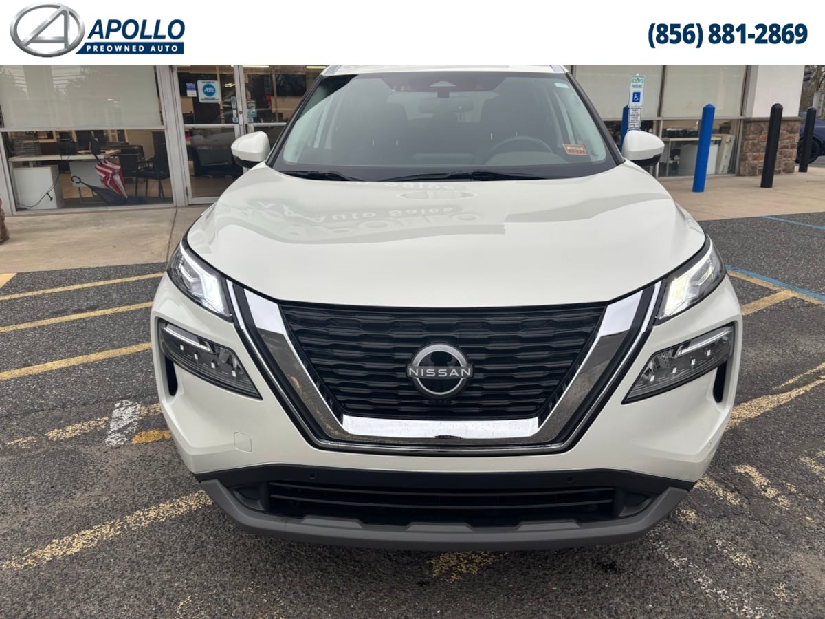 2023 Nissan Rogue SL photo 2
