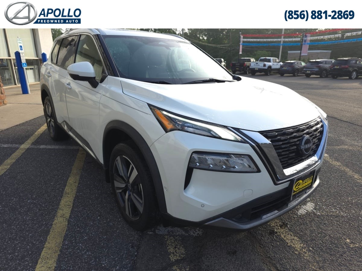 2022 Nissan Rogue SL photo 3