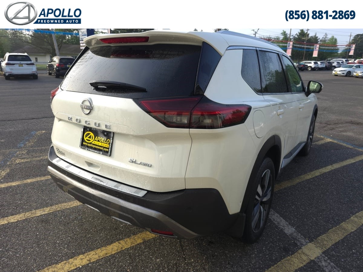 2022 Nissan Rogue SL photo 4
