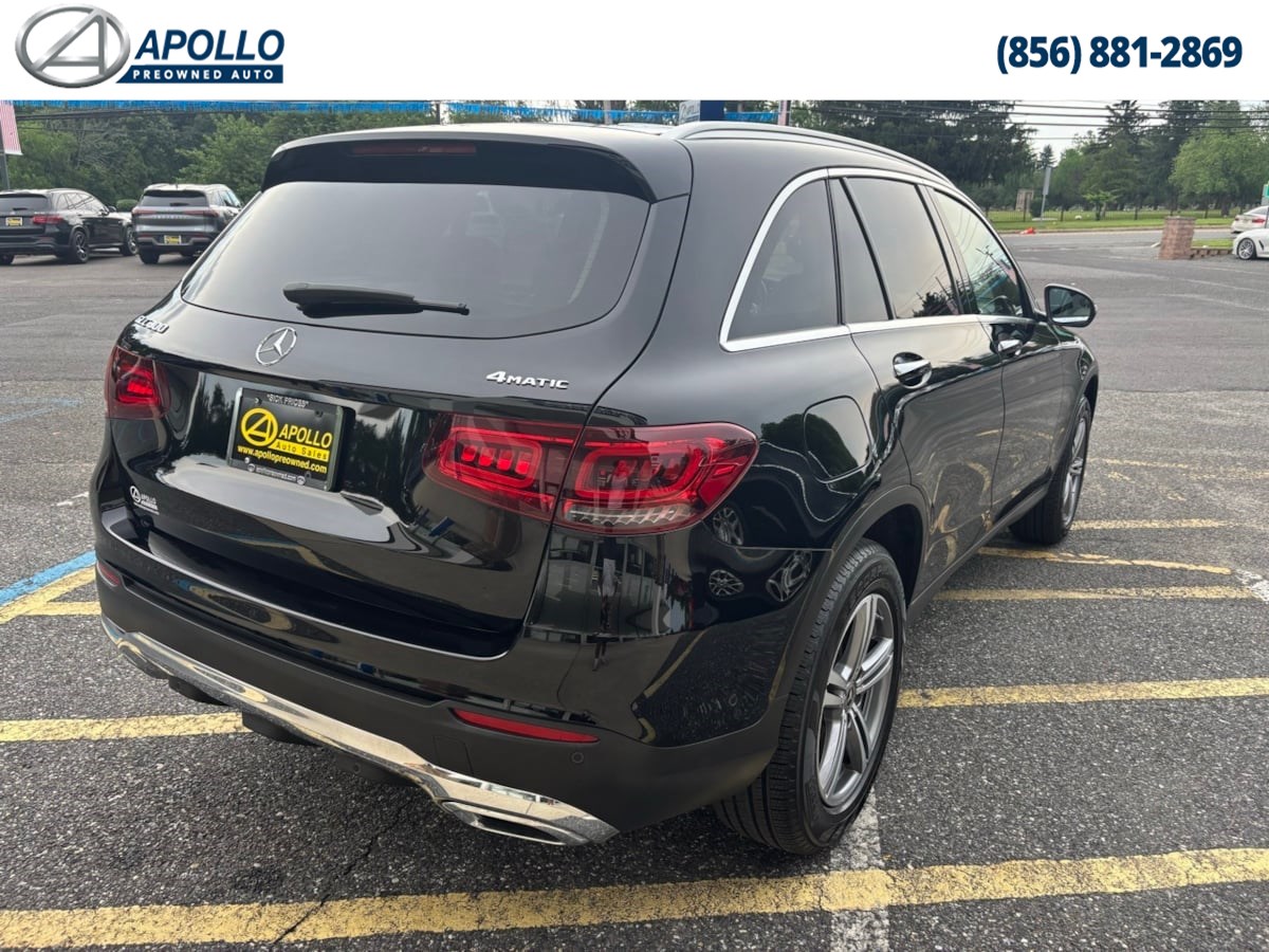 2022 Mercedes Benz GLC 300 4MATIC photo 4
