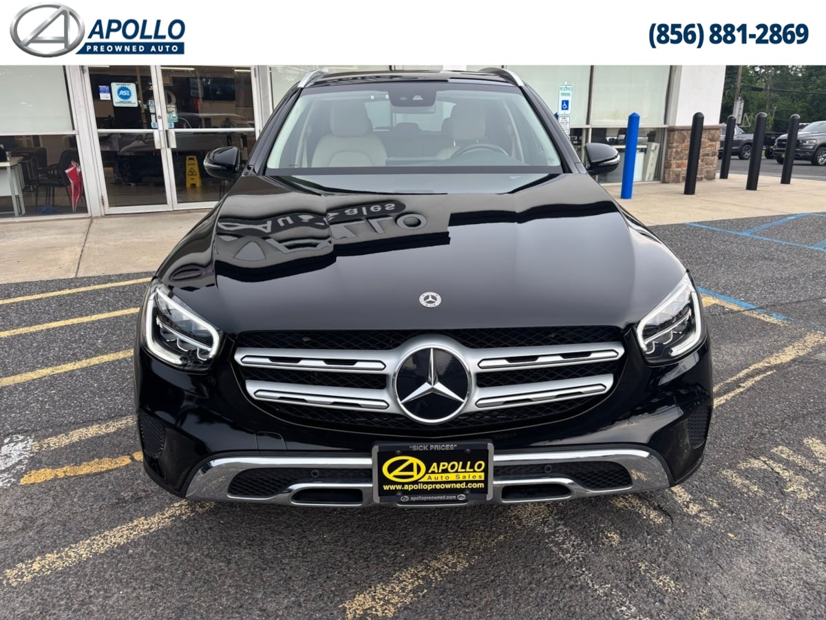 2022 Mercedes Benz GLC 300 4MATIC photo 2