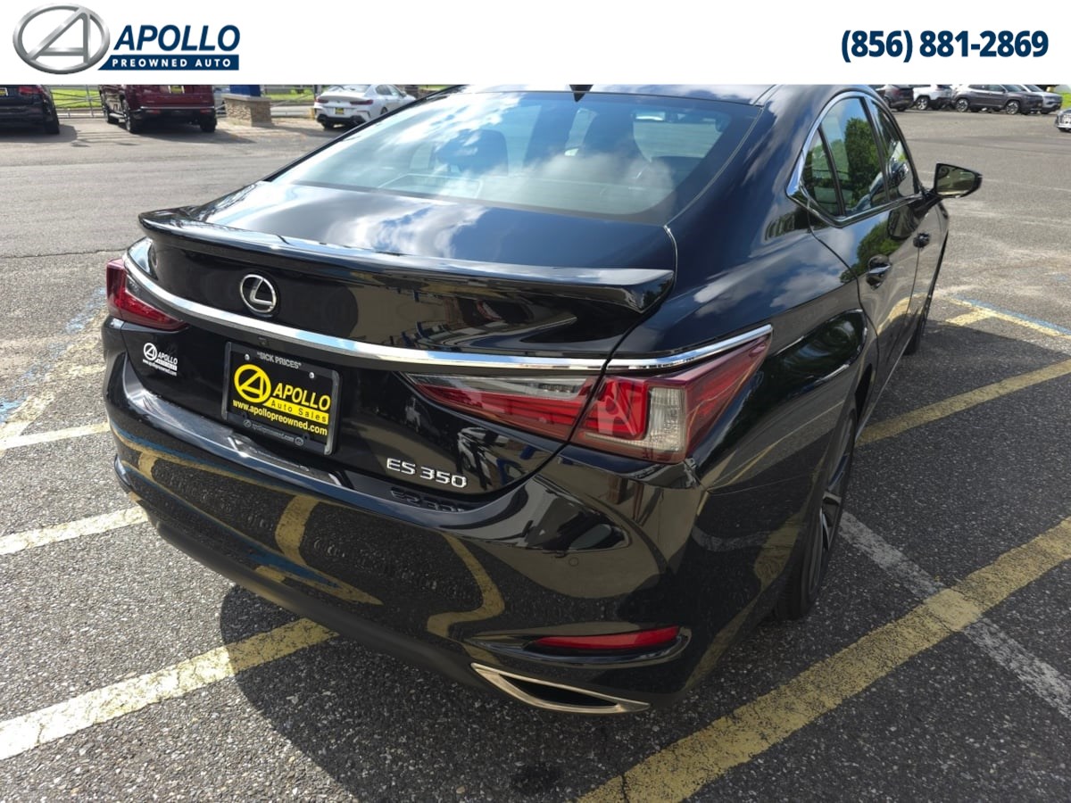 2022 Lexus ES 350 photo 4