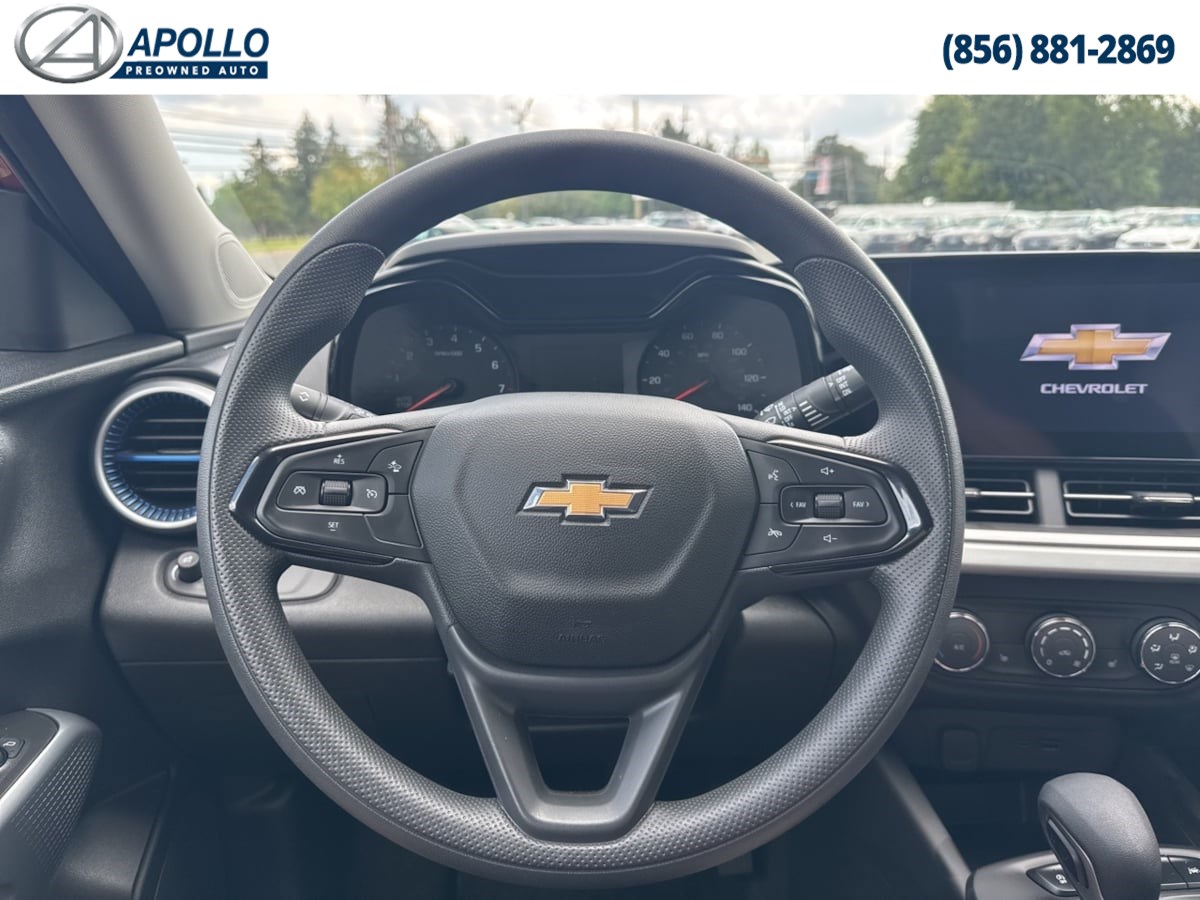 2024 Chevrolet Trax LS photo 10