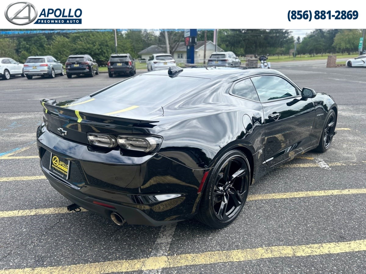 2021 Chevrolet Camaro 3LT photo 3