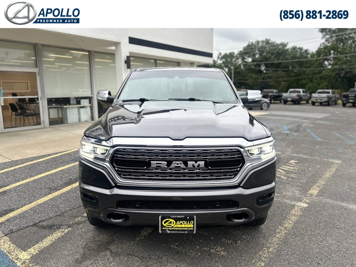 2022 Ram 1500 Limited photo 2