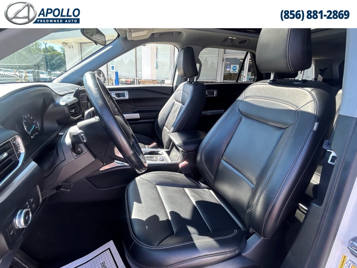 2022 Ford Explorer XLT photo 10
