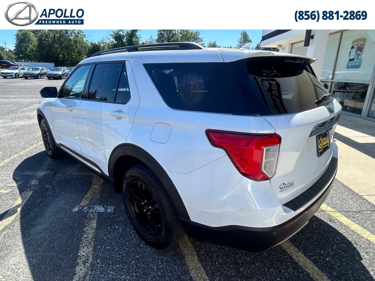 2022 Ford Explorer XLT photo 7