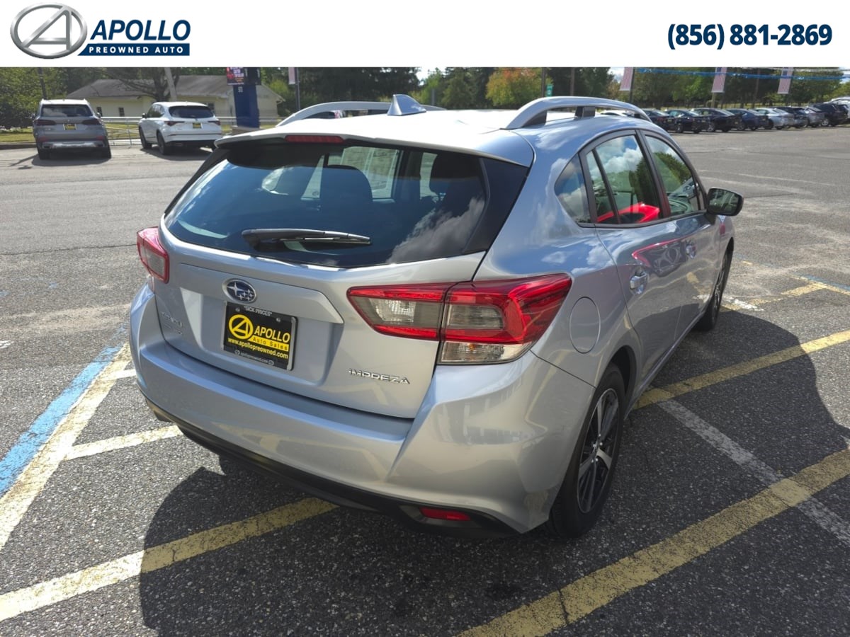 2023 Subaru Impreza Premium photo 3