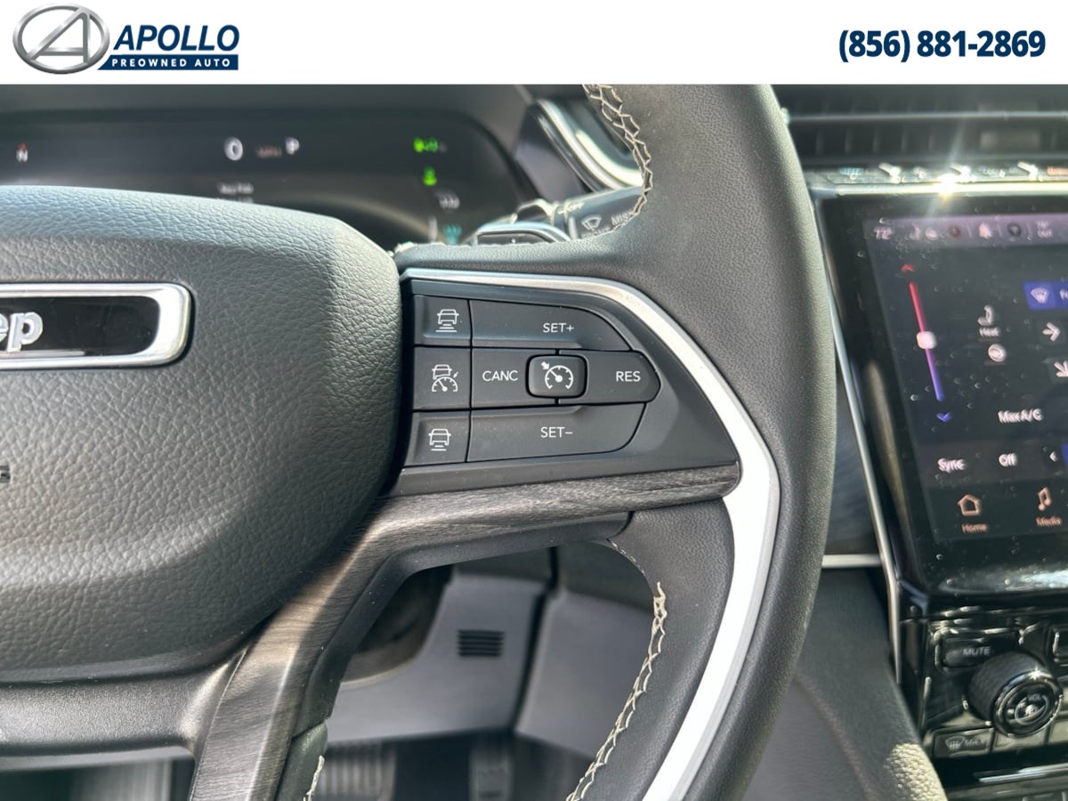 2023 Jeep Cherokee 4xe photo 15