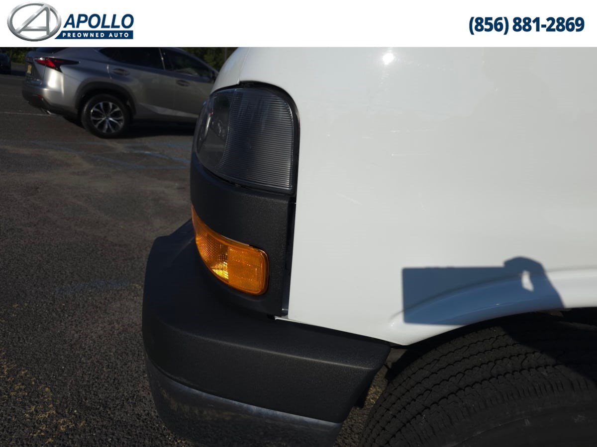 2023 Gmc Savana 2500 Cargo photo 6
