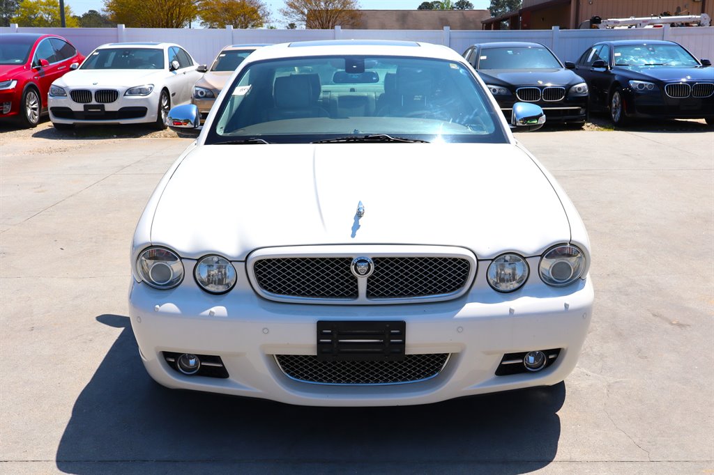 Sold 2008 Jaguar XJ Vanden Plas in Loganville