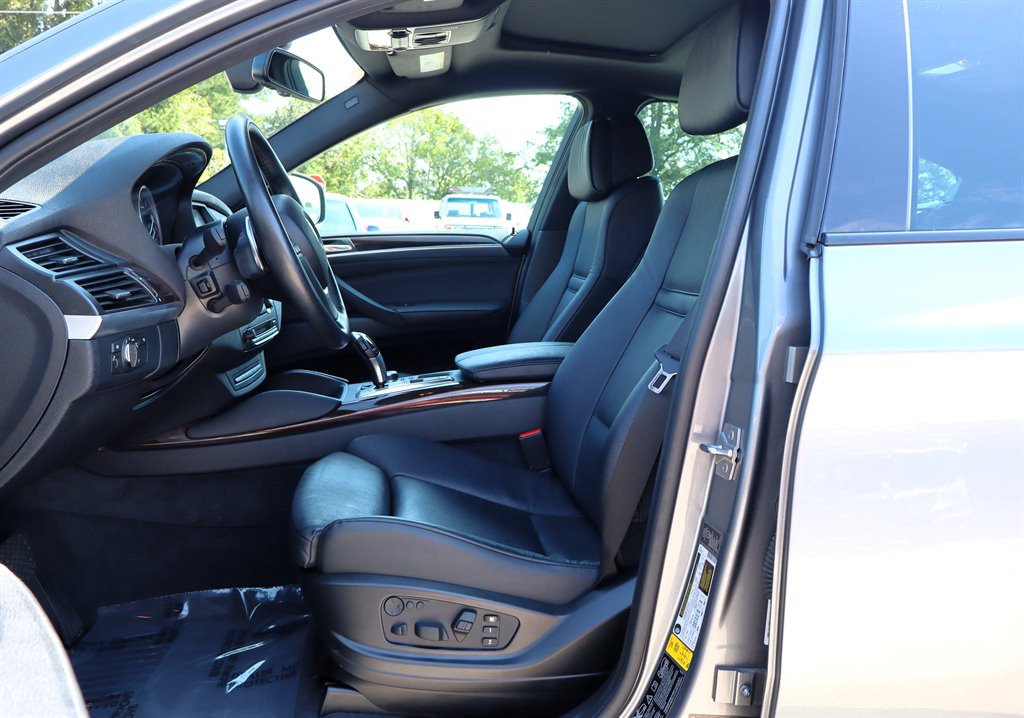 Sold 2012 BMW X6 50i in Loganville