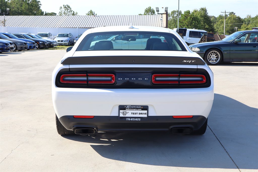 2016 Dodge Challenger SRT8 Hellcat photo 6