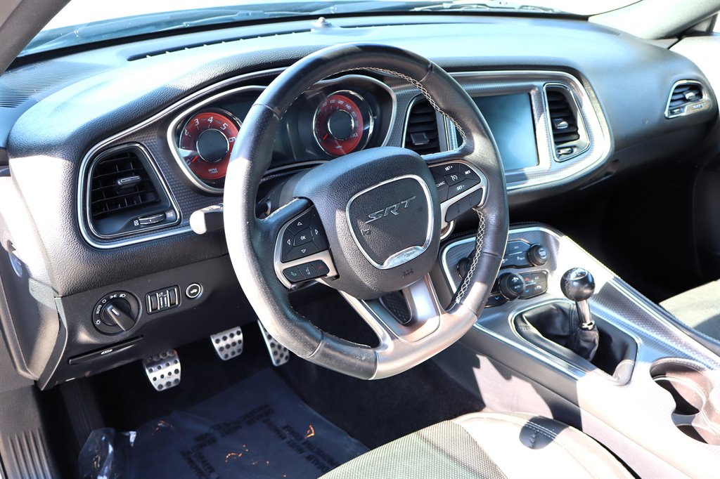 2016 Dodge Challenger SRT8 Hellcat photo 17