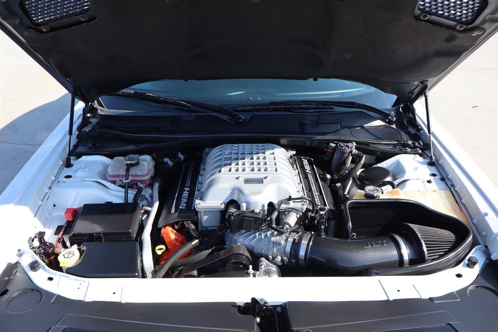 2016 Dodge Challenger SRT8 Hellcat photo 35