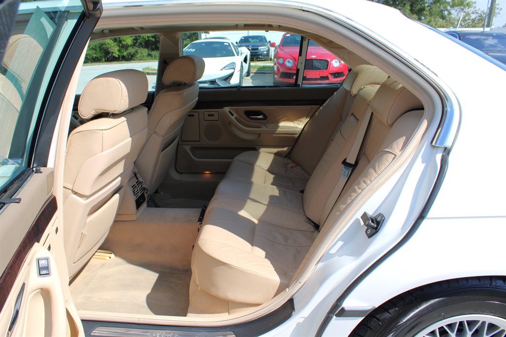 City Centre Offices”7”series set”2000-01 City Centre Offices”7”series set”2000-01 7 World Trade Center, 250